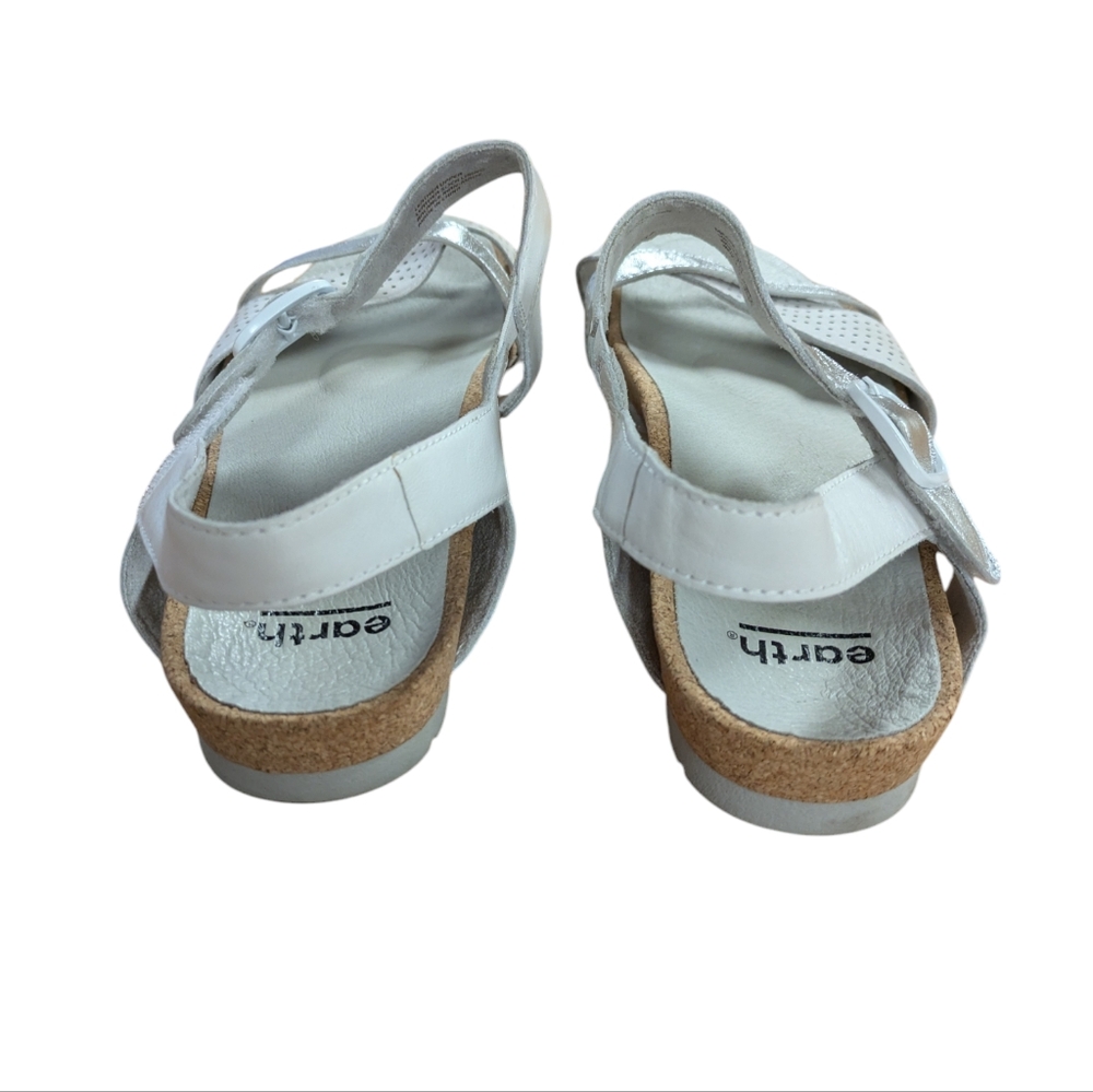 Earth Linden Laguna White Leather Sandals Size 11W - Picture 6 of 11